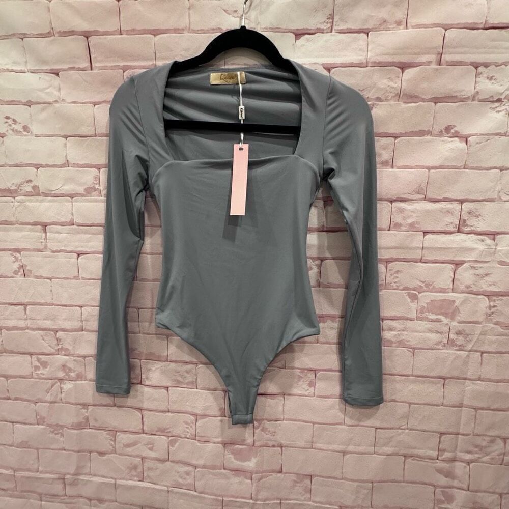 Qinsen‎ long sleeve body suit xs